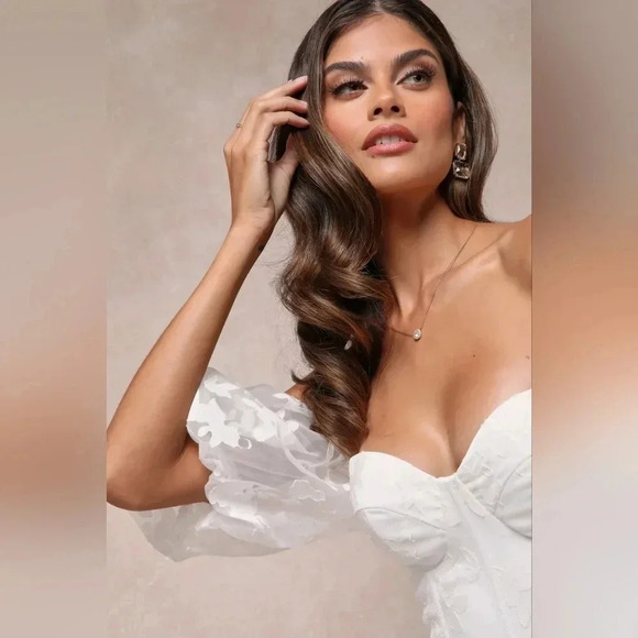 Lulu's Romantic Dedication White Floral Off-the-Shoulder Gown Wedding Party - Picture 4 of 12